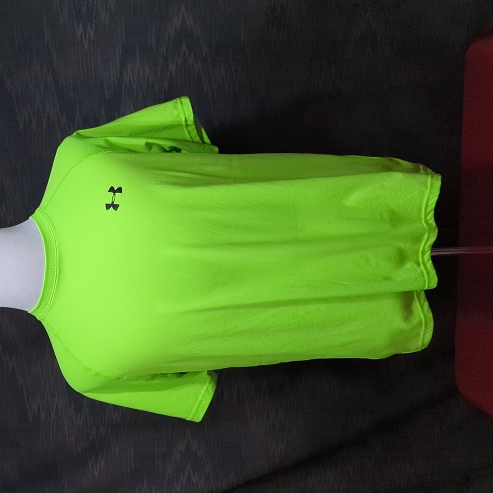 Men's Like New Under Armour Heatgear Sports Tee Neon Green Size M